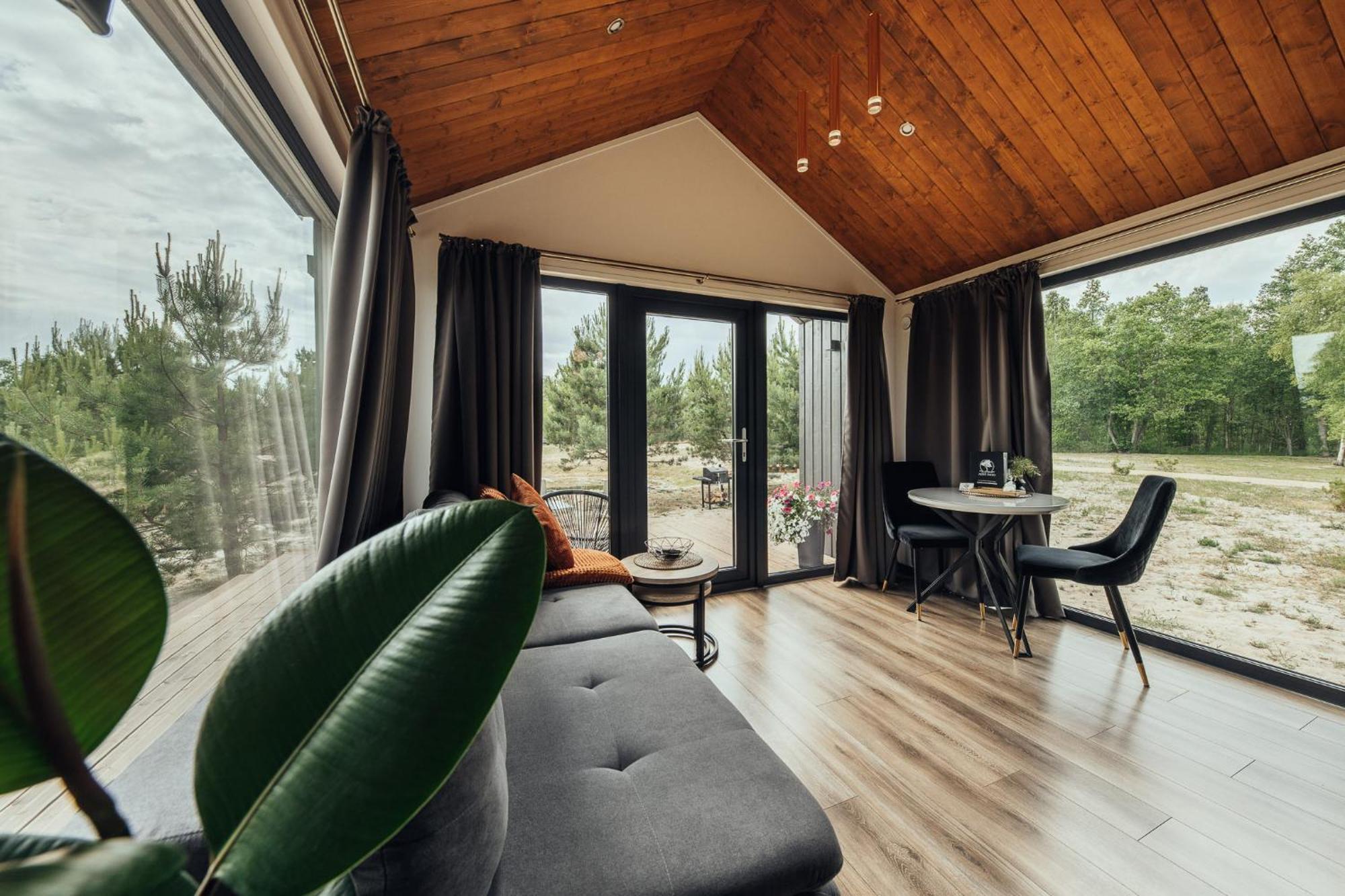Atputas Komplekss Pazust Priedes - Sunset House Бернаті Екстер'єр фото